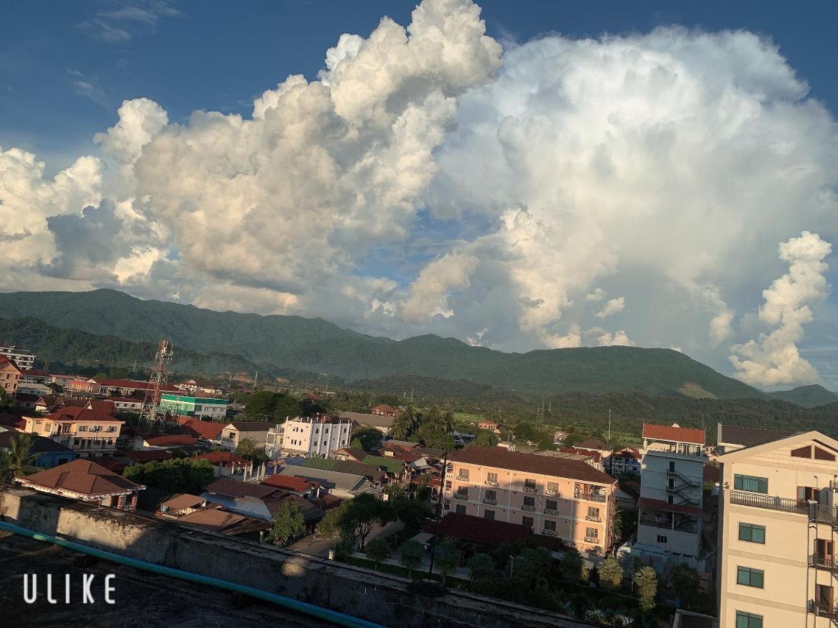 Vang Vieng Mountain View Hotel Bagian luar foto