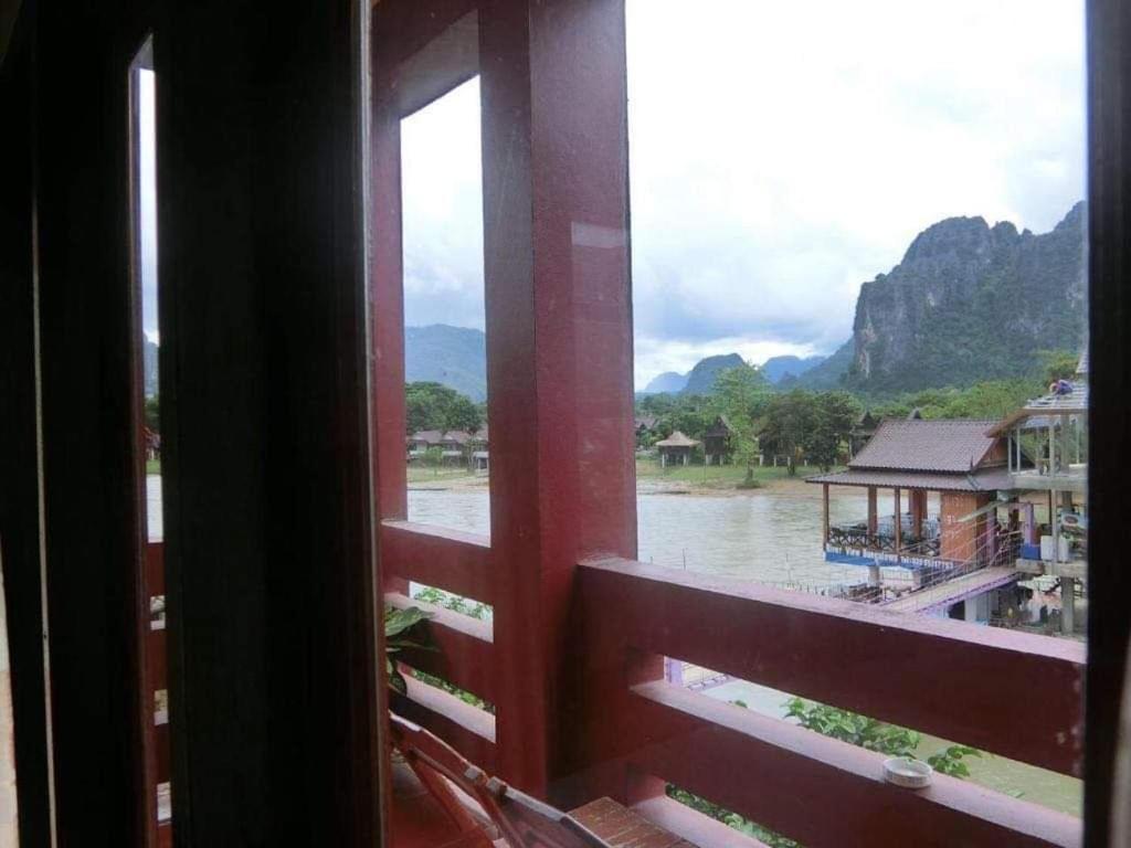 Vang Vieng Mountain View Hotel Bagian luar foto